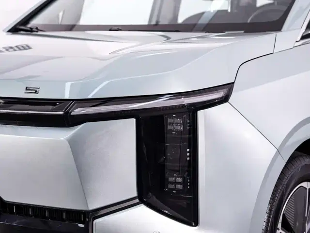 Maxus Dajia 7 — Фото автомобиля 10