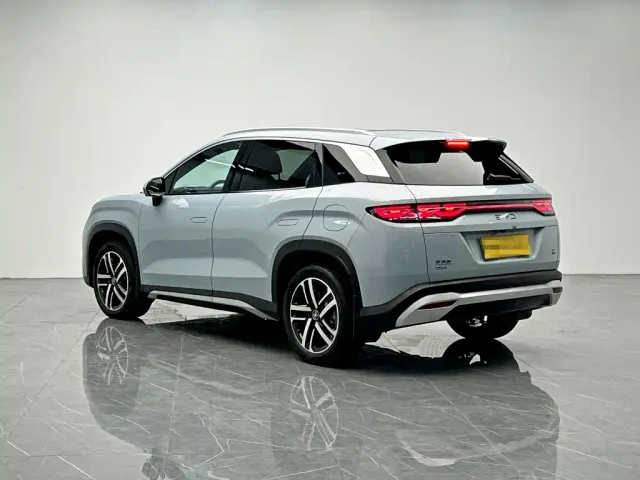 BYD Song L DM-i — Фото автомобиля 4