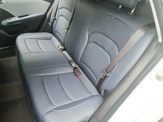 Chevrolet Monza — Фото автомобиля 16