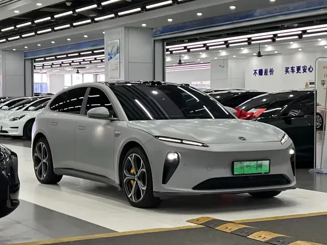 Nio ET5 Touring — Фото автомобиля 3