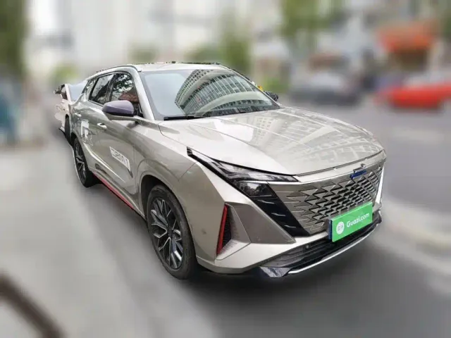 Changan Z6 — Фото автомобиля 23