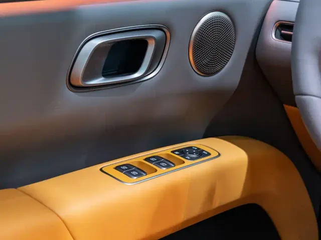 Li Auto i6 — Фото автомобиля 17