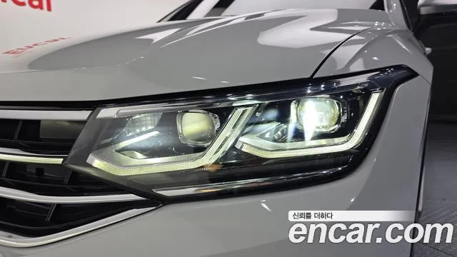 Volkswagen Tiguan — Фото автомобиля 22