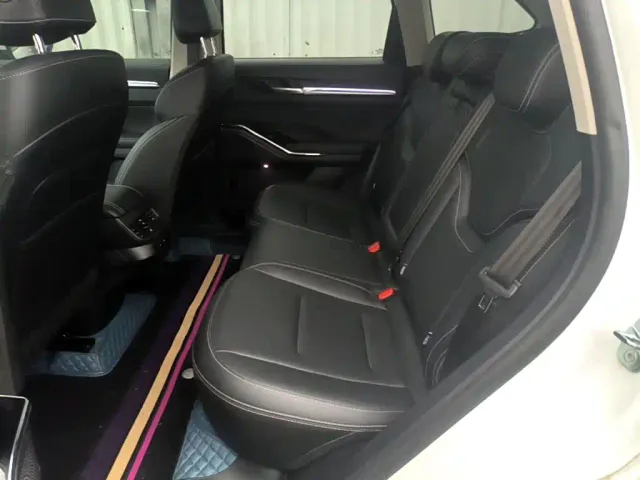 Haval H6 — Фото автомобиля 16