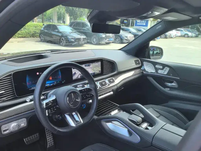 Mercedes-Benz GLE-Class AMG — Фото автомобиля 12