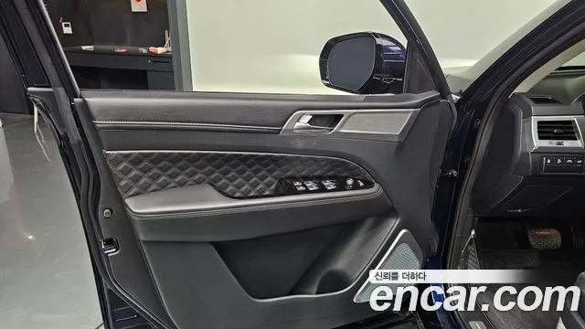 KG_Mobility_Ssangyong Rexton All Rexton Дизель 2.2 4WD — Фото автомобиля 23