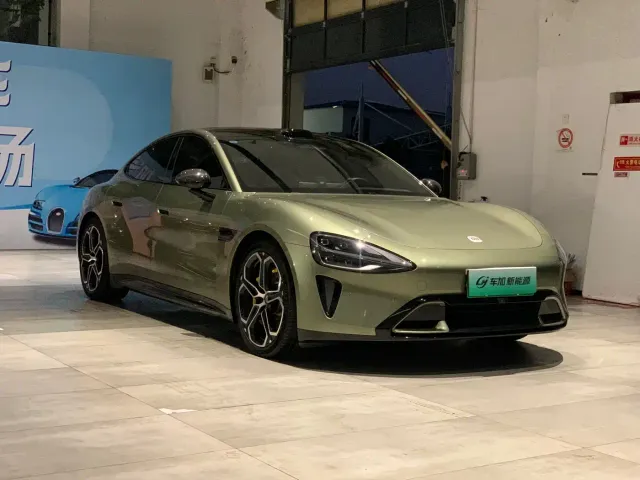 Xiaomi SU7 — Фото автомобиля 3