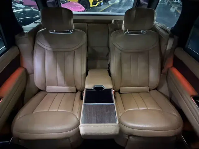 Land Rover Range Rover — Фото автомобиля 7