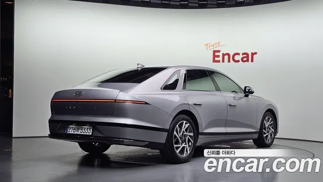 Hyundai Grandeur — Фото автомобиля 2