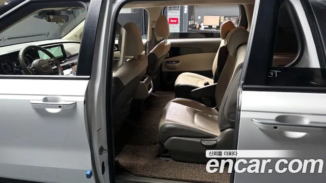 Kia Canival Carnival 4 поколение Дизель 9 мест Prestige — Фото автомобиля 25