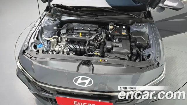 Hyundai Avante CN7 — Фото автомобиля 6