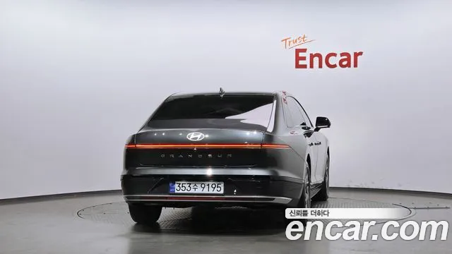 Hyundai Grandeur — Фото автомобиля 4