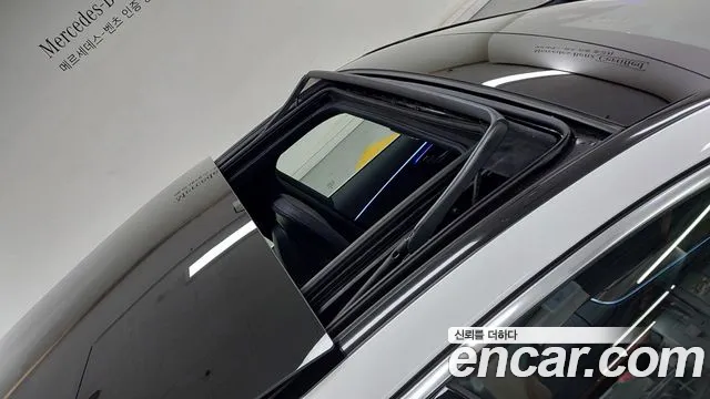 Mercedes-Benz E-Class W214 — Фото автомобиля 12