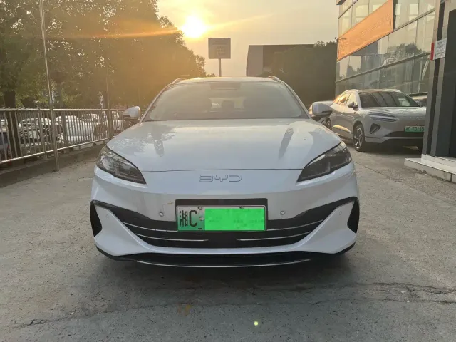 BYD Seal 06 DM-i Touring — Фото автомобиля 2