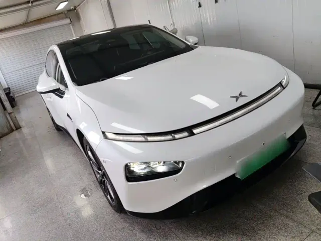 Xpeng P7 — Фото автомобиля 3