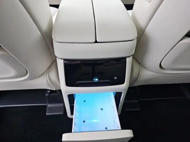 Wey Alpine — Фото автомобиля 16