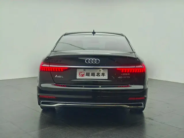 Audi A6L — Фото автомобиля 15