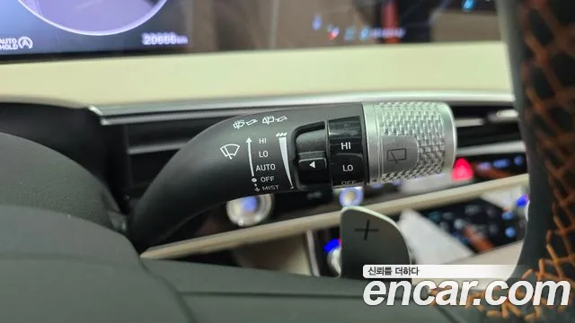 Genesis GV70 — Фото автомобиля 30