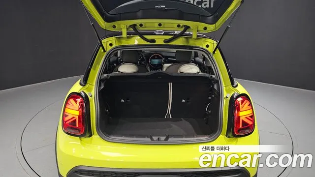 Mini Cooper — Фото автомобиля 20