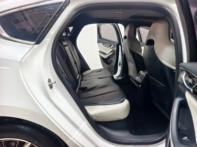 BYD Qin PLUS — Фото автомобиля 16