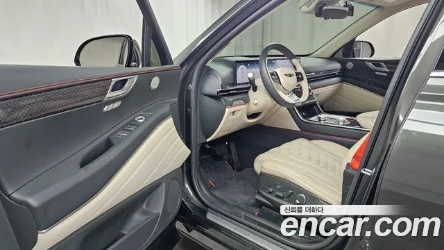 Genesis GV80 — Фото автомобиля 10