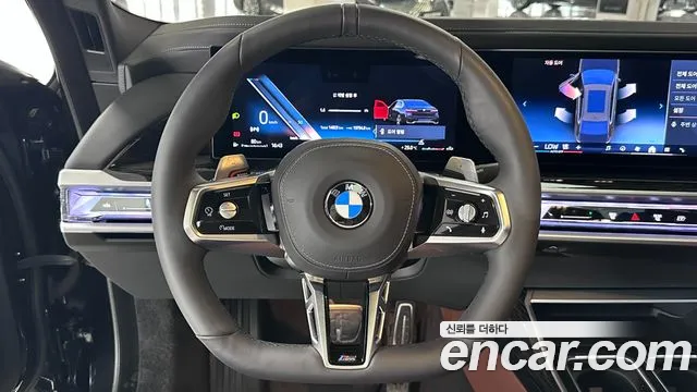 BMW 7 Series G70 — Фото автомобиля 15