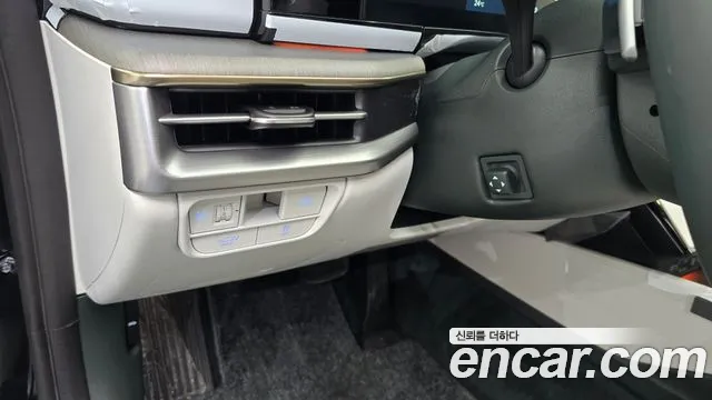 Hyundai Grandeur GN7 — Фото автомобиля 19