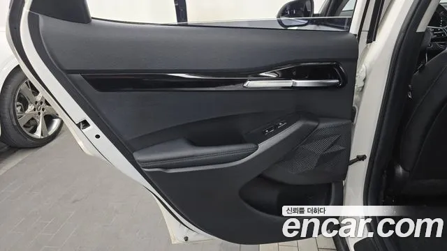 Kia Seltos Новый Seltos Бензин 2.0 2WD — Фото автомобиля 23