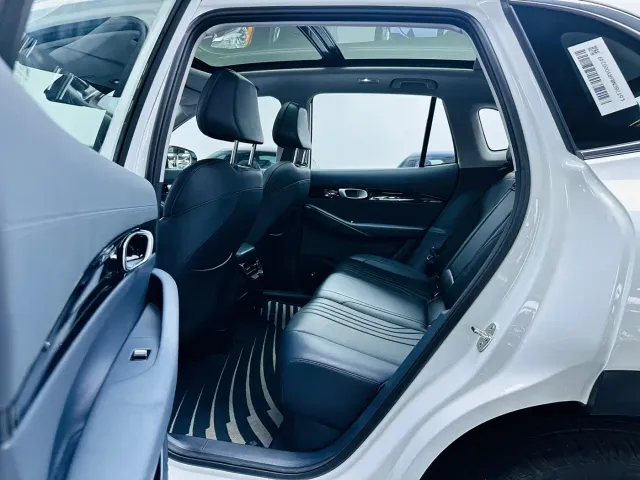 Geely Galaxy E5 — Фото автомобиля 9