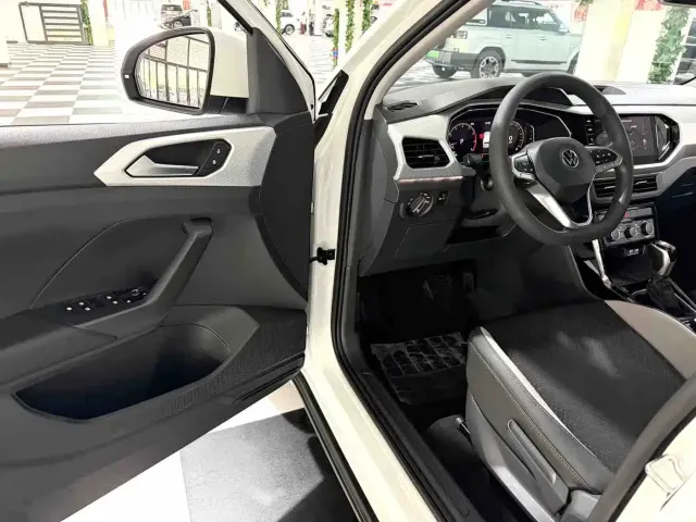 Volkswagen Tanying 2021 1.5L Automatic Smart Connect Edition — Фото автомобиля 4