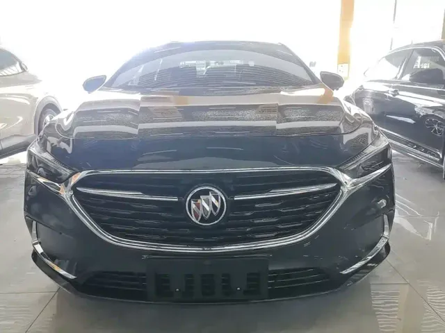 Buick LaCrosse — Фото автомобиля 2