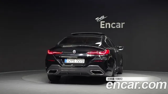 BMW 8 Series G15 — Фото автомобиля 4