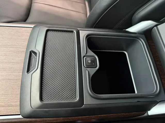 Land Rover Range Rover — Фото автомобиля 15