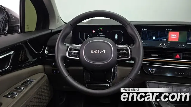 Kia Carnival 4th Gen — Фото автомобиля 12