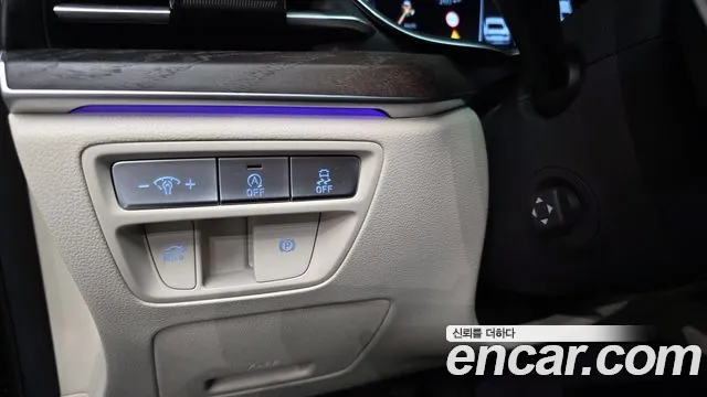 Genesis G80 Бензин 2.5 турбо 2WD — Фото автомобиля 27