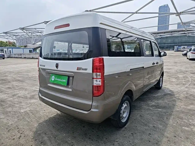 Jinbei New Hiace X30L — Фото автомобиля 6