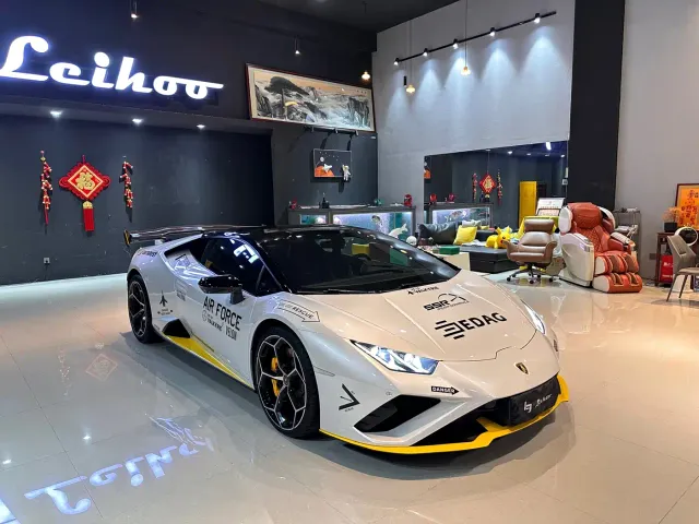 Lamborghini Huracan — Фото автомобиля 3