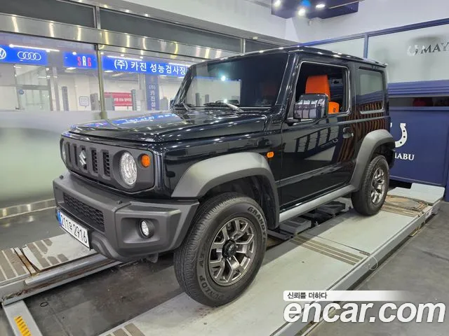 Фотография автомобиля — Suzuki Jimny