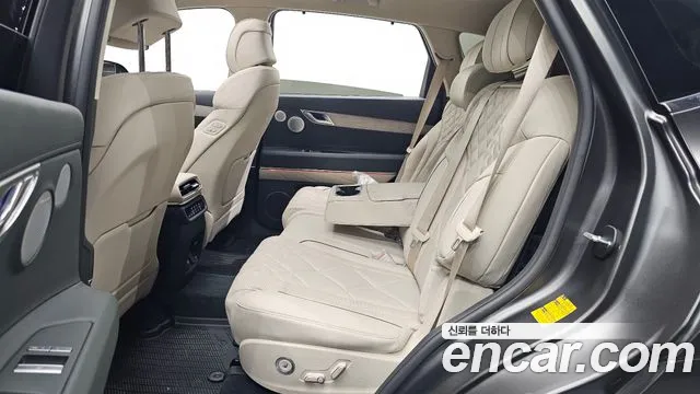 Genesis GV80 — Фото автомобиля 30