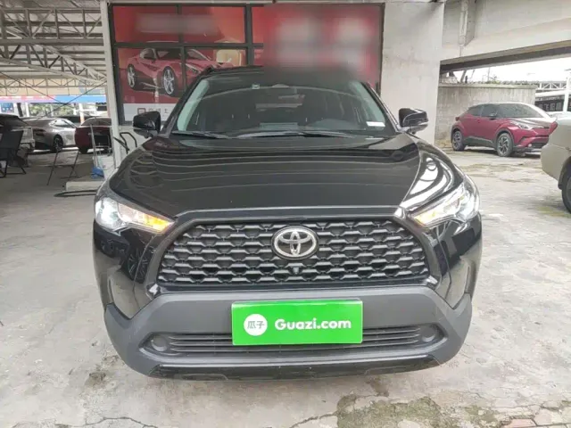 Toyota Corolla Cross — Фото автомобиля 2