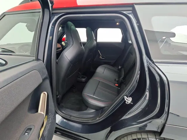 MINI Electric JCW ACEMAN — Фото автомобиля 14