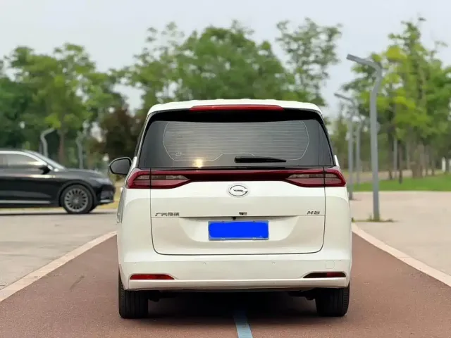GAC Trumpchi Trumpchi M6 2023 PRO 270T DCT Luxury Edition — Фото автомобиля 5