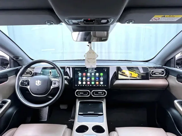 Leapmotor C01 — Фото автомобиля 13