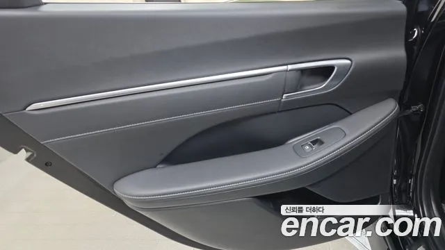 Hyundai Sonata — Фото автомобиля 14
