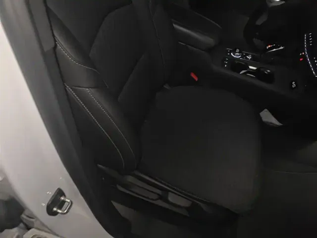 Cadillac XT4 — Фото автомобиля 24