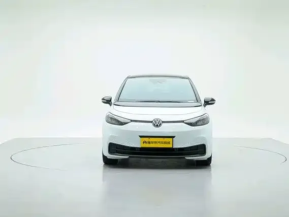 Volkswagen ID.3 — Фото автомобиля 4