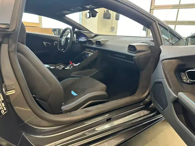 Lamborghini Huracan — Фото автомобиля 9