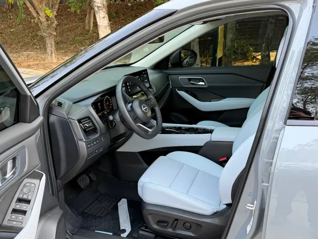 Nissan X-Trail — Фото автомобиля 8