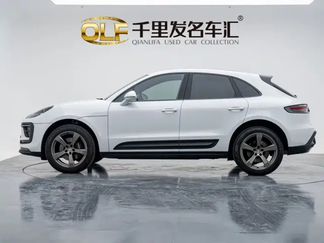 Porsche Macan — Фото автомобиля 7