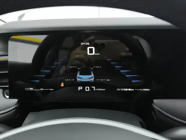 Roewe i5 — Фото автомобиля 14